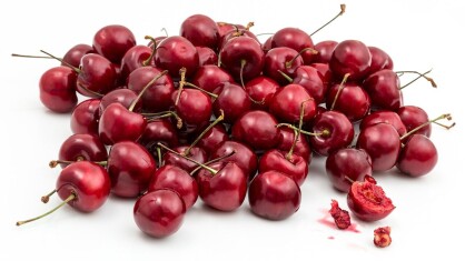 cherries-g10f2256ce_1280-e1690390320193.jpg