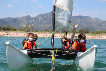 Citrosol-patrocina-el-deporte-en-las-playas-de-Gandia.jpg