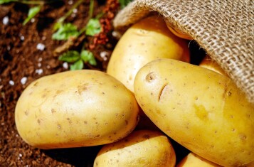 potatoes-1585060_1280.jpg